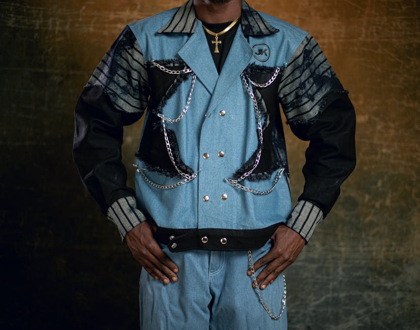 Denim Jacket Types: Finding Your Ideal Fit & Style